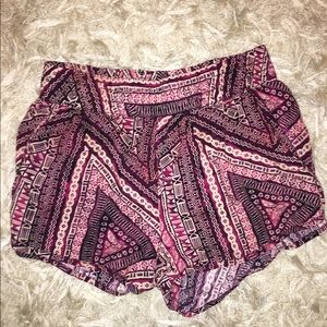 Cute pink patterned shorts
