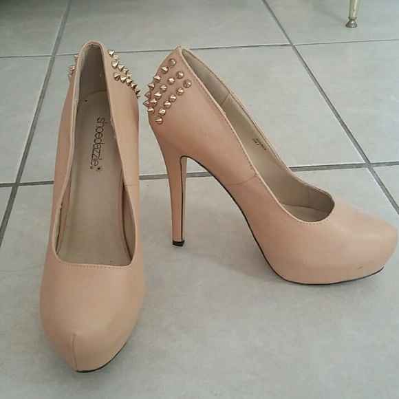 Cute Cream high heels