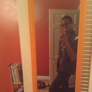 Meet your Posher, Robert