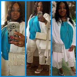 Meet your Posher, Tomoro