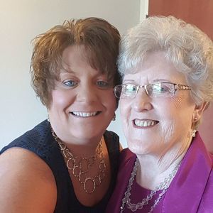 Meet your Posher, Dana