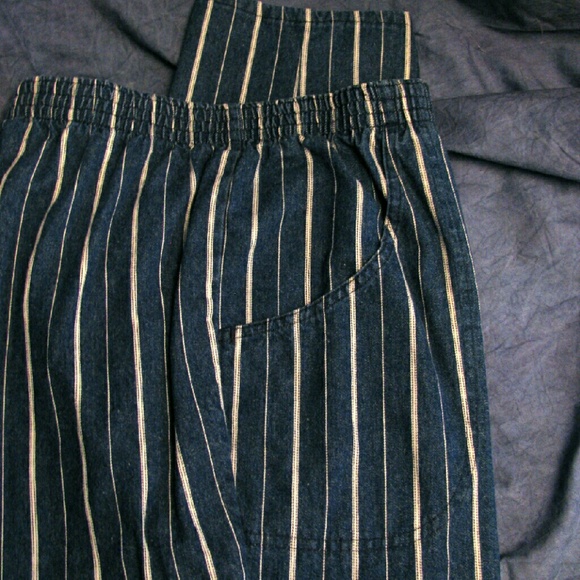 CB Cascade Blues Jeans - (3/$23) Like New Striped Denim Pants CB Cascade Blues Jeans - (3/$23) Like New Striped Denim Pants