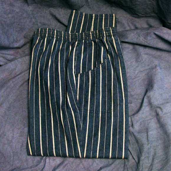 CB Cascade Blues Jeans - (3/$23) Like New Striped Denim Pants CB Cascade Blues Jeans - (3/$23) Like New Striped Denim Pants