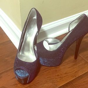 Chinese Laundry blue iridescent platform heels.