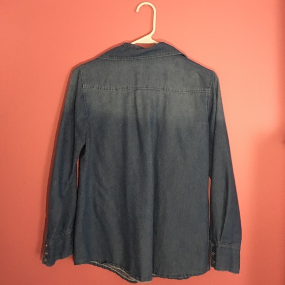 Denim button up - Picture 4 of 4