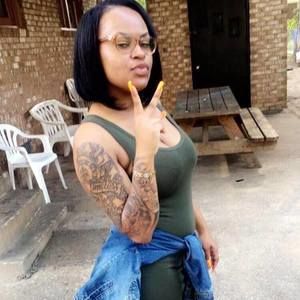 Meet your Posher, Shaniece