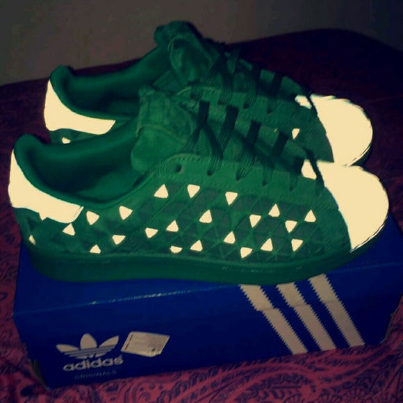 SUPERSTARS ADIDAS