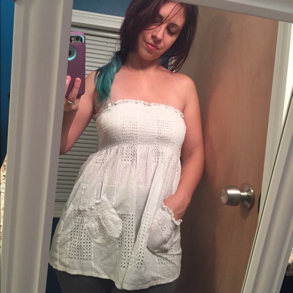 Dainty tube style top with eyelet pattern below