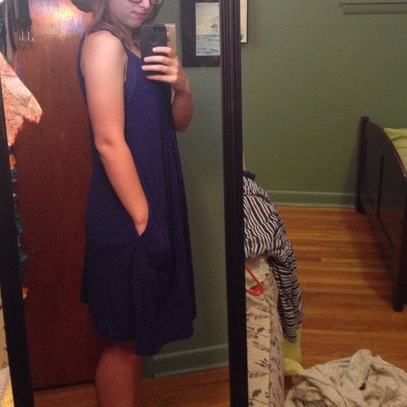 Dress - Picture 2 of 2