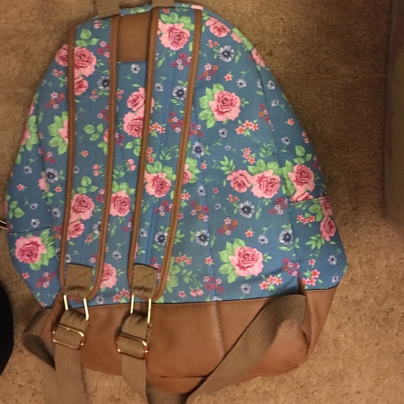 Book bag - Picture 3 of 3