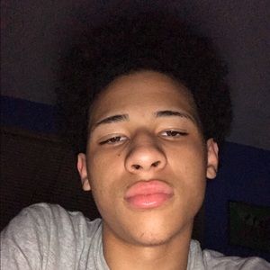 Meet your Posher, Kenneth