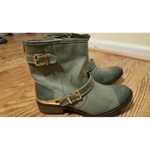 Mossimo boots