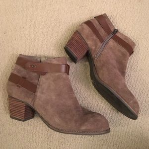 Dolce Vita Brown Suede Booties!