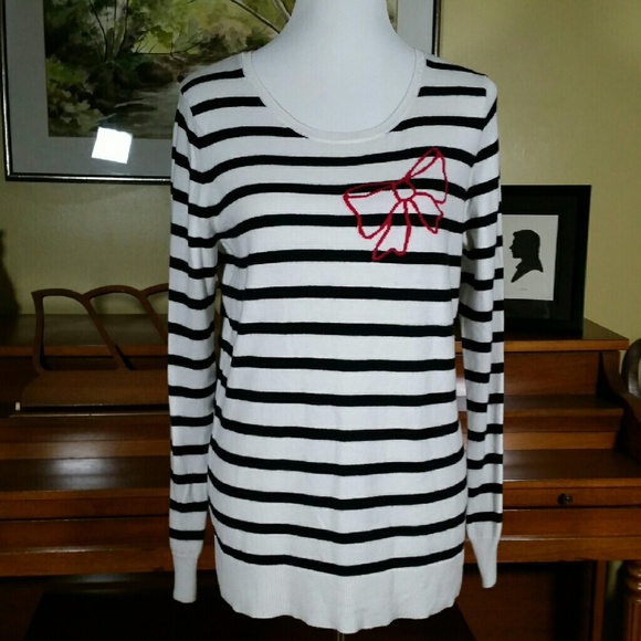 Striped Sweater with Bow