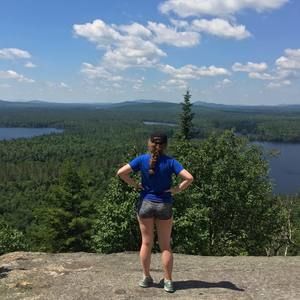 Meet your Posher, Abbey