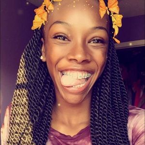 Meet your Posher, Deaja