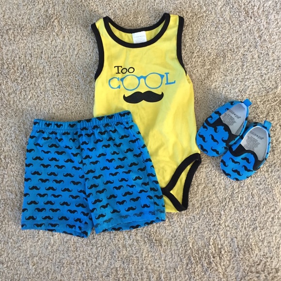 Mustache Outfit