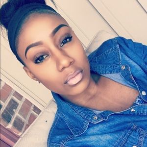 Meet your Posher, Raven