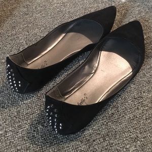 Pointed Toe Flats