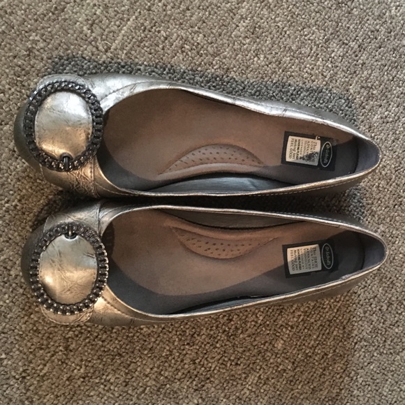 Dr Scholls Metallic Flats