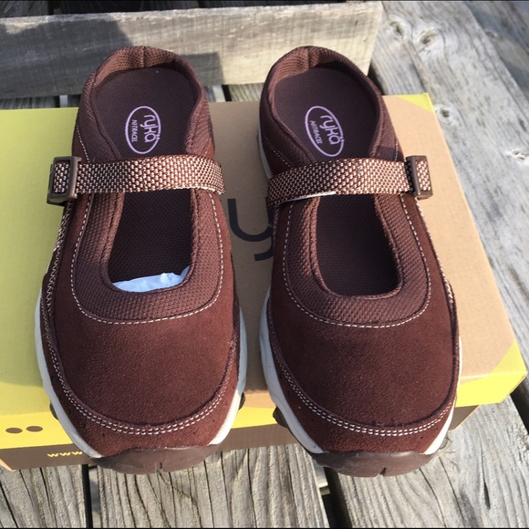 🌟SOLD🌟Ryka Open-Back Lightweight Mule! NEW! - Picture 2 of 3