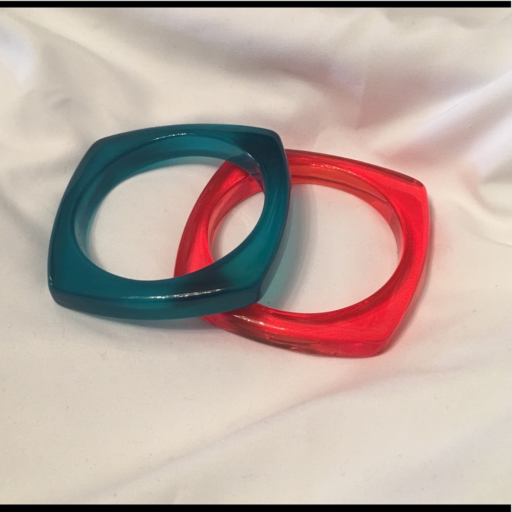 BANGLES- Resin
