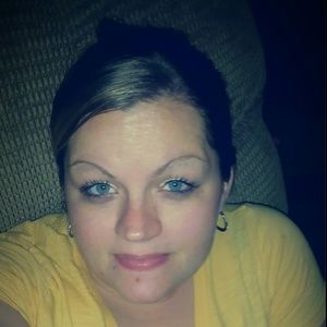 Meet your Posher, Priscilla