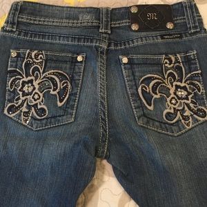 Miss Me Jeans *SIZE 27*