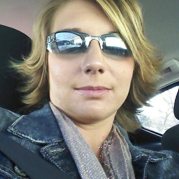 Meet your Posher, Tori