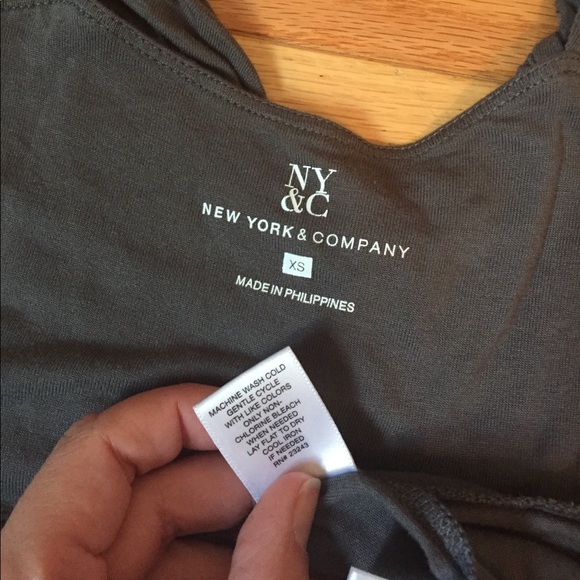 NY&CO flirty top NWOT - Picture 7 of 8