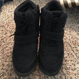 Steve Madden girls zip and tie wedge boots