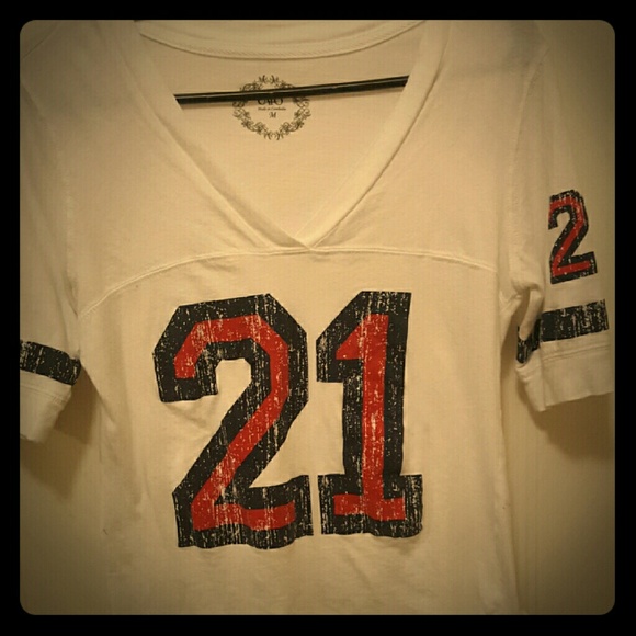 Quarter sleeve light weight tee