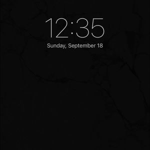 Meet your Posher, Hallie