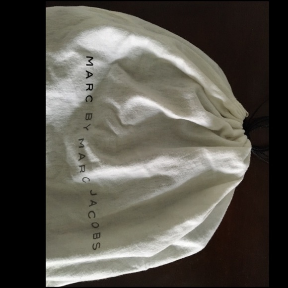 Marc Jacobs Leather Dr.Q Hobo Bag - Picture 4 of 4