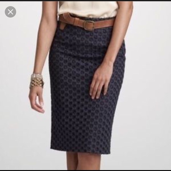 🎉🎀SALE!!  J. Crew pencil skirt in Navy