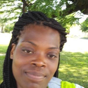 Meet your Posher, Evelyn