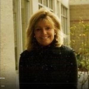 Meet your Posher, Lynda