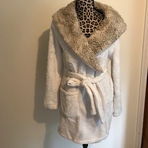 Adorable winter bathrobe