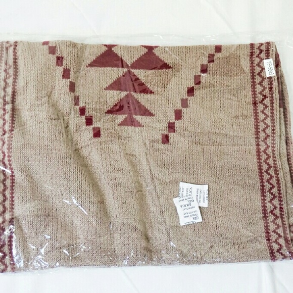 Aztec Print Knitted Poncho - Picture 3 of 3