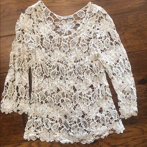 Issi crochet long sleeve top size medium