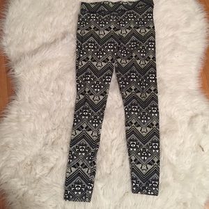 Black print leggings