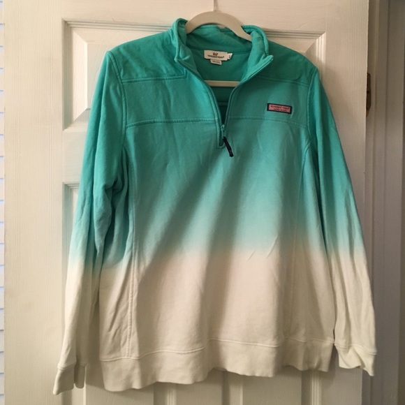 Vineyard vines ombré shep shirt