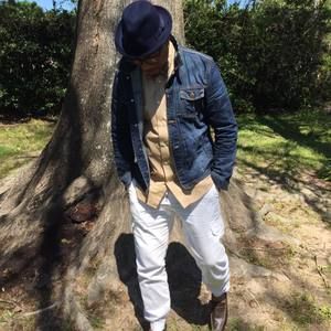 Meet your Posher, Kenyatta