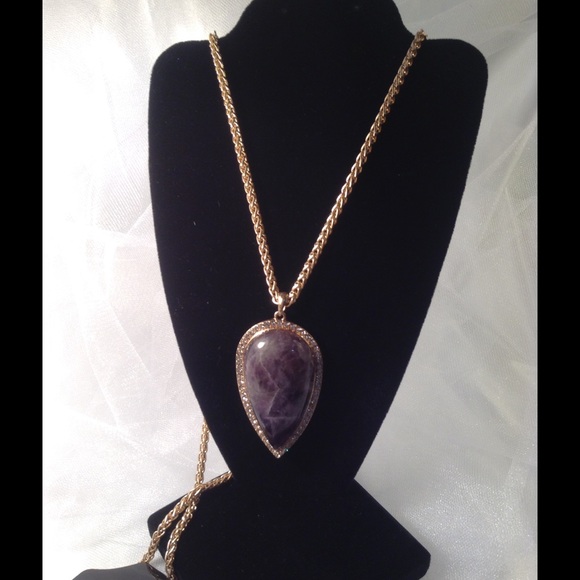 Marbled long Purple Pendant necklace - Picture 2 of 4