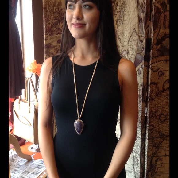 Marbled long Purple Pendant necklace - Picture 3 of 4