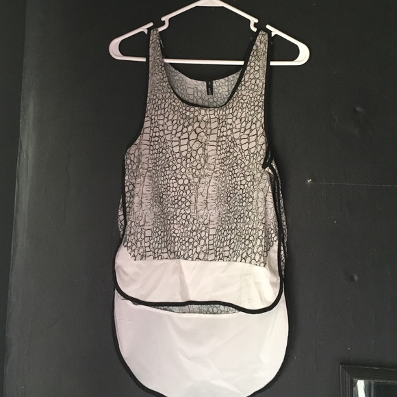 Snake skin print tank top