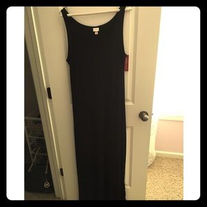 Women's black maxi dress