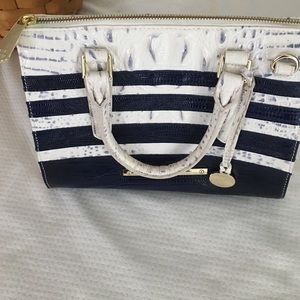 Brahmin 2015 navy and white
