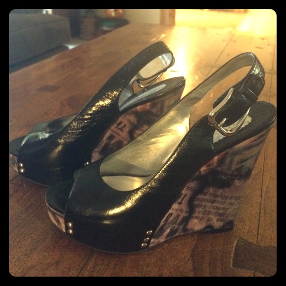 Zinc black wedges