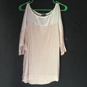 Express 3/4 sleeve top